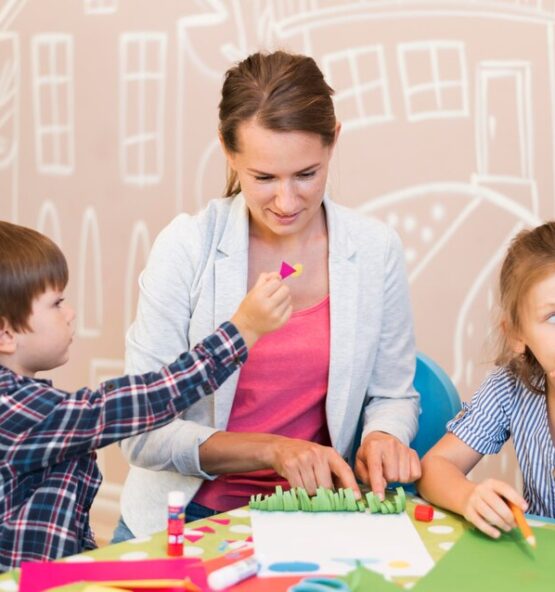 4-6 Yaş Çocuk Etkinlikleri Eğitimi Sertifikası 1 4-6 Yaş Çocuk Etkinlikleri Eğitimi Sertifikası
