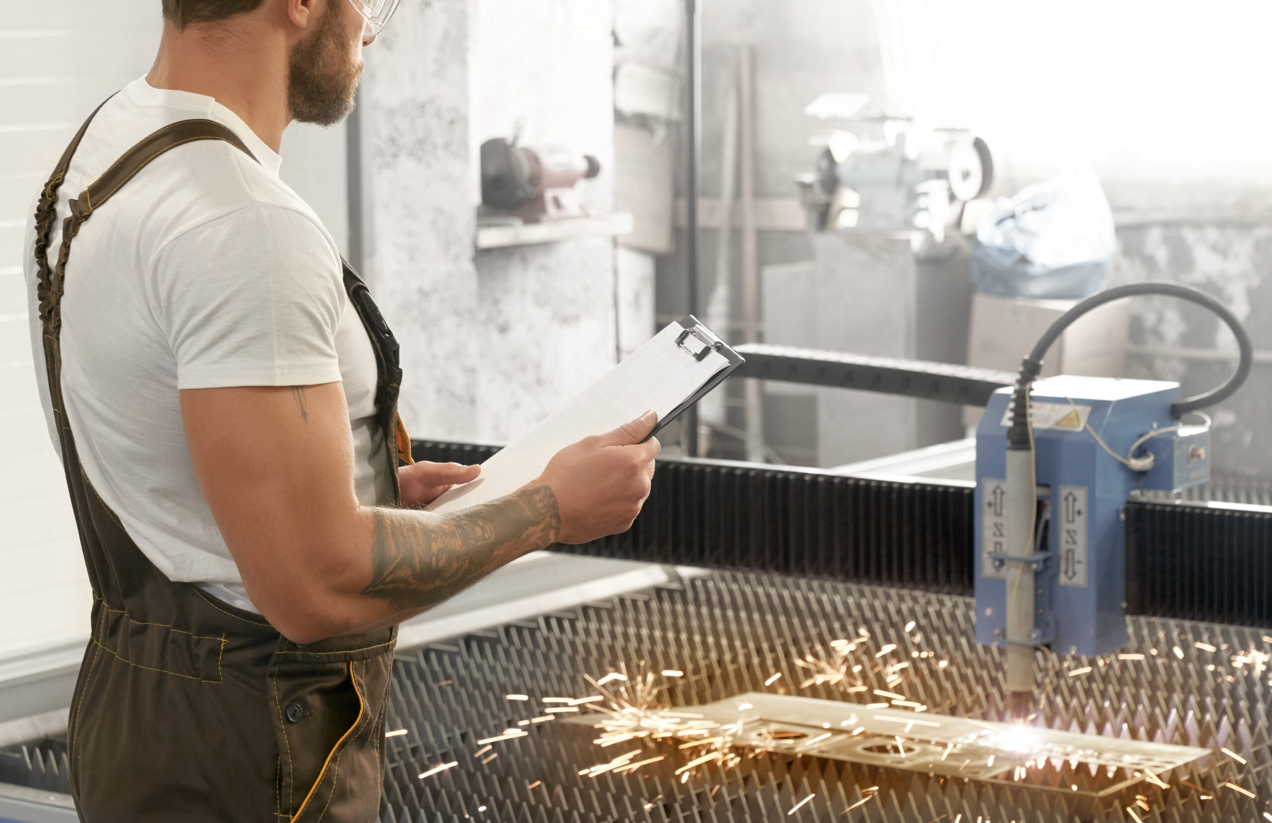CNC Programlama ve Operatörlüğü Nereden Alınır? Sertifikalı Online Eğitim Seçeneği 8 cnc programlama ve operatörlüğü