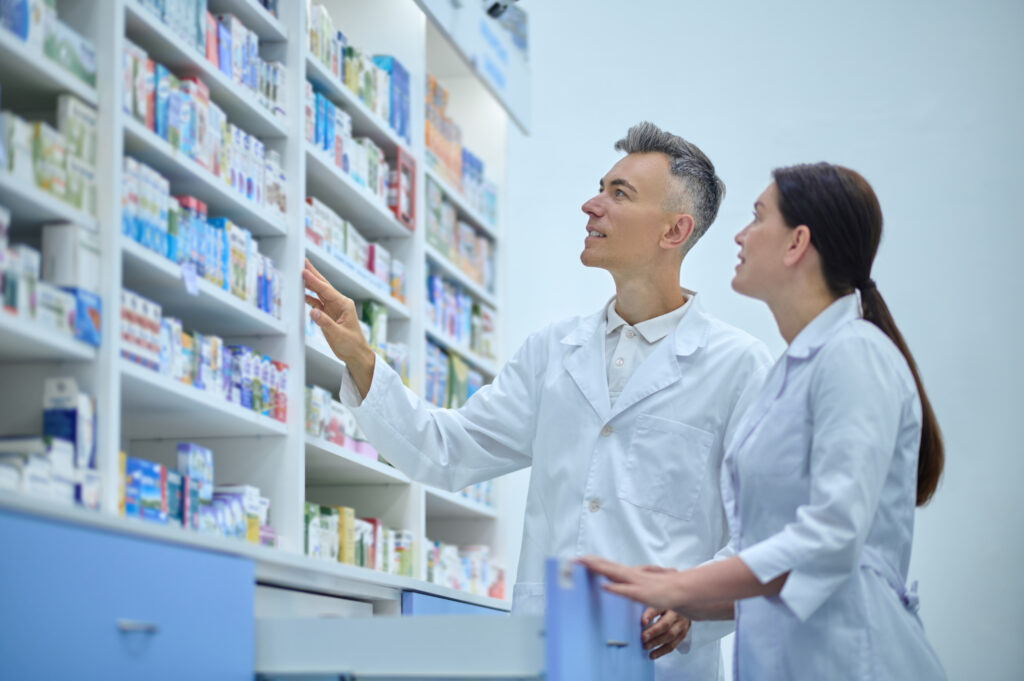 Eczane Yardımcılığı Kursu: Eczanede Çalışmanın En Güvenli ve Resmi Yolu 4 Eczane Yardımcılığı Kursu