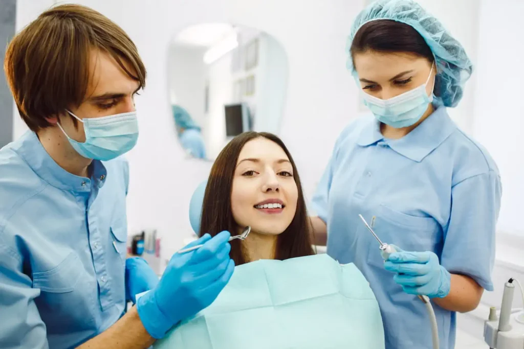 Dental Asistan Nasıl Olunur? 3 Dental Asistan Nasıl Olunur