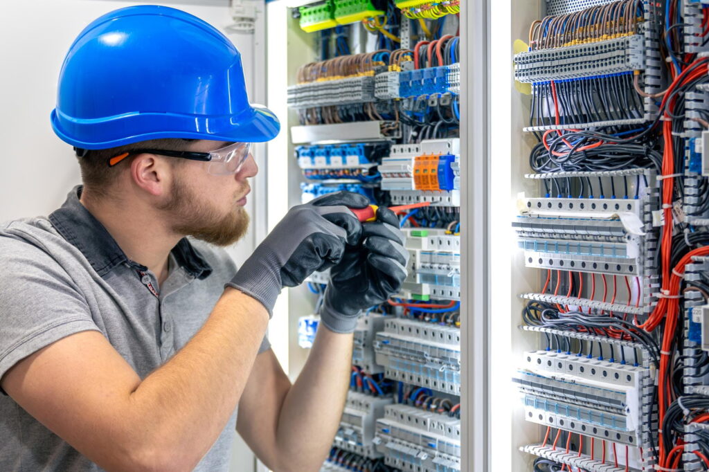 Elektrik Elektronik Ustalık Belgesi Nasıl Alınır? 3 Elektrik Elektronik Ustalık Belgesi Nasıl Alınır